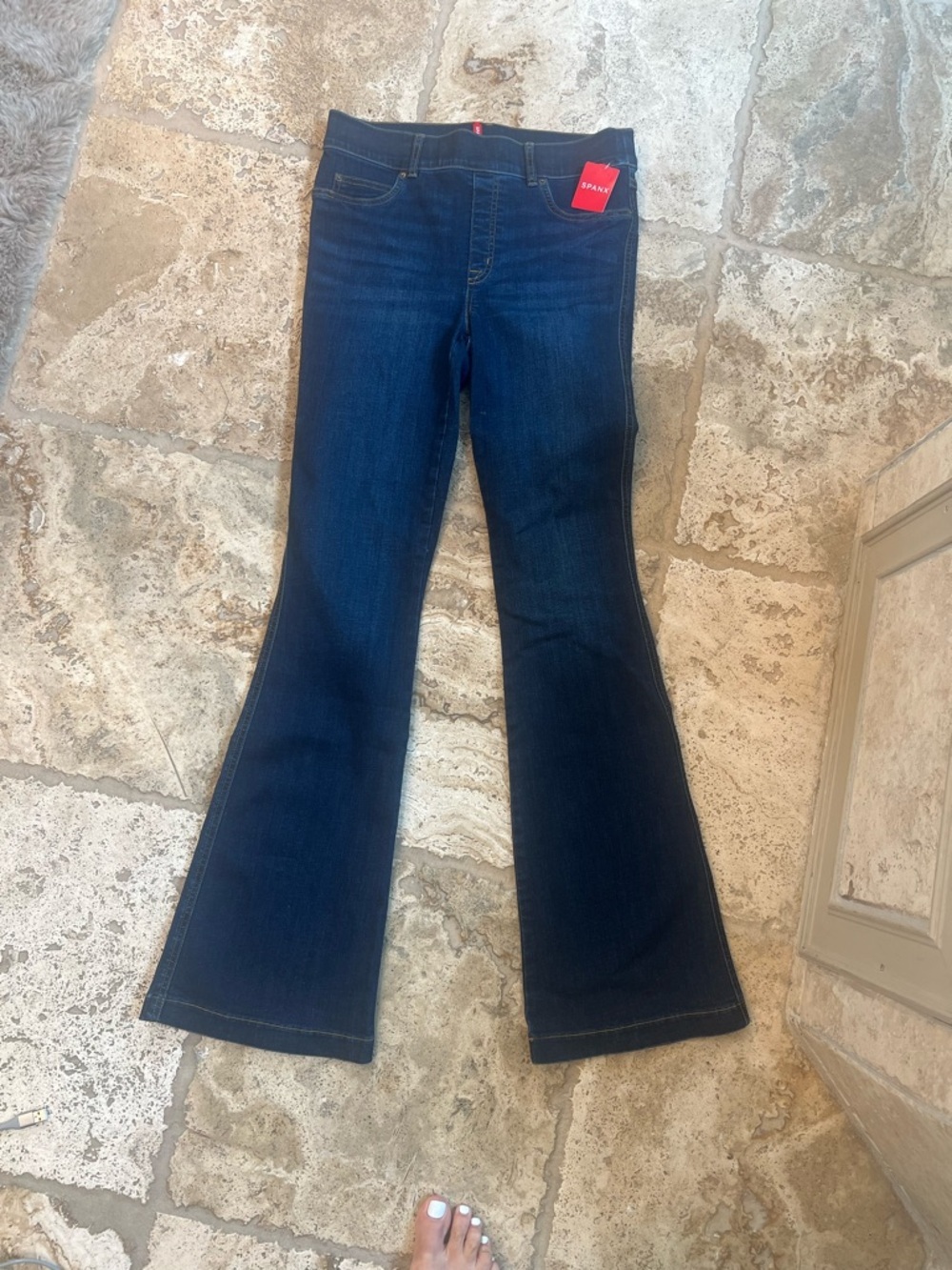 Flare Jeans Spanx size Medium - Picture 4 of 6